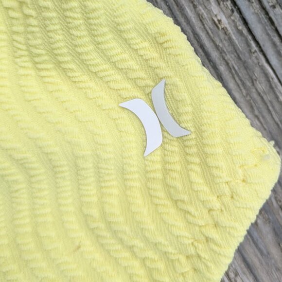 Hurley Swimsuit One Piece Yellow Ribbed - Picture 3 of 7